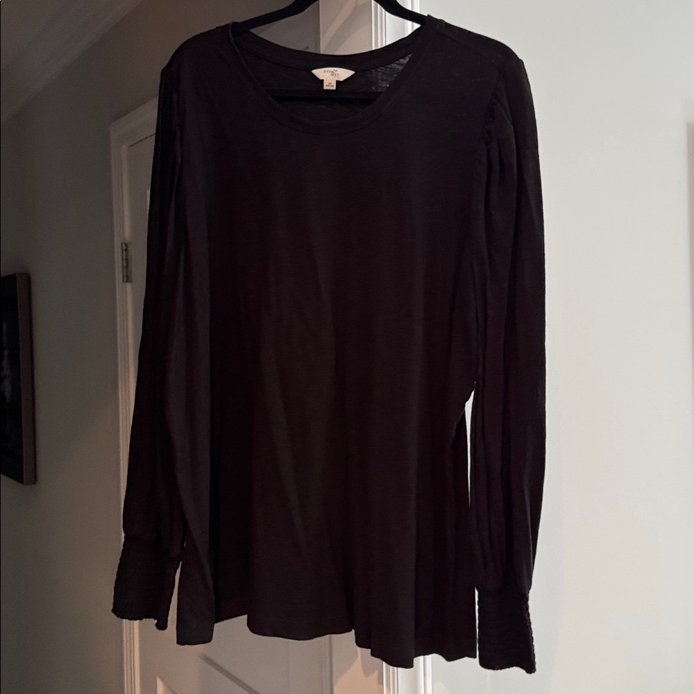 Terra & sky Black Top